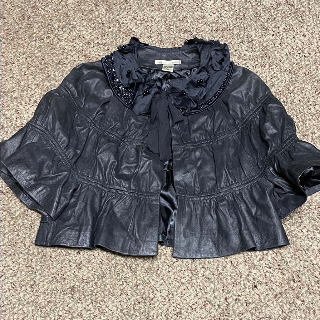 Leather Capelet Style Beaded Neck Cropped Single Fasten Neck Grey Women's Coat